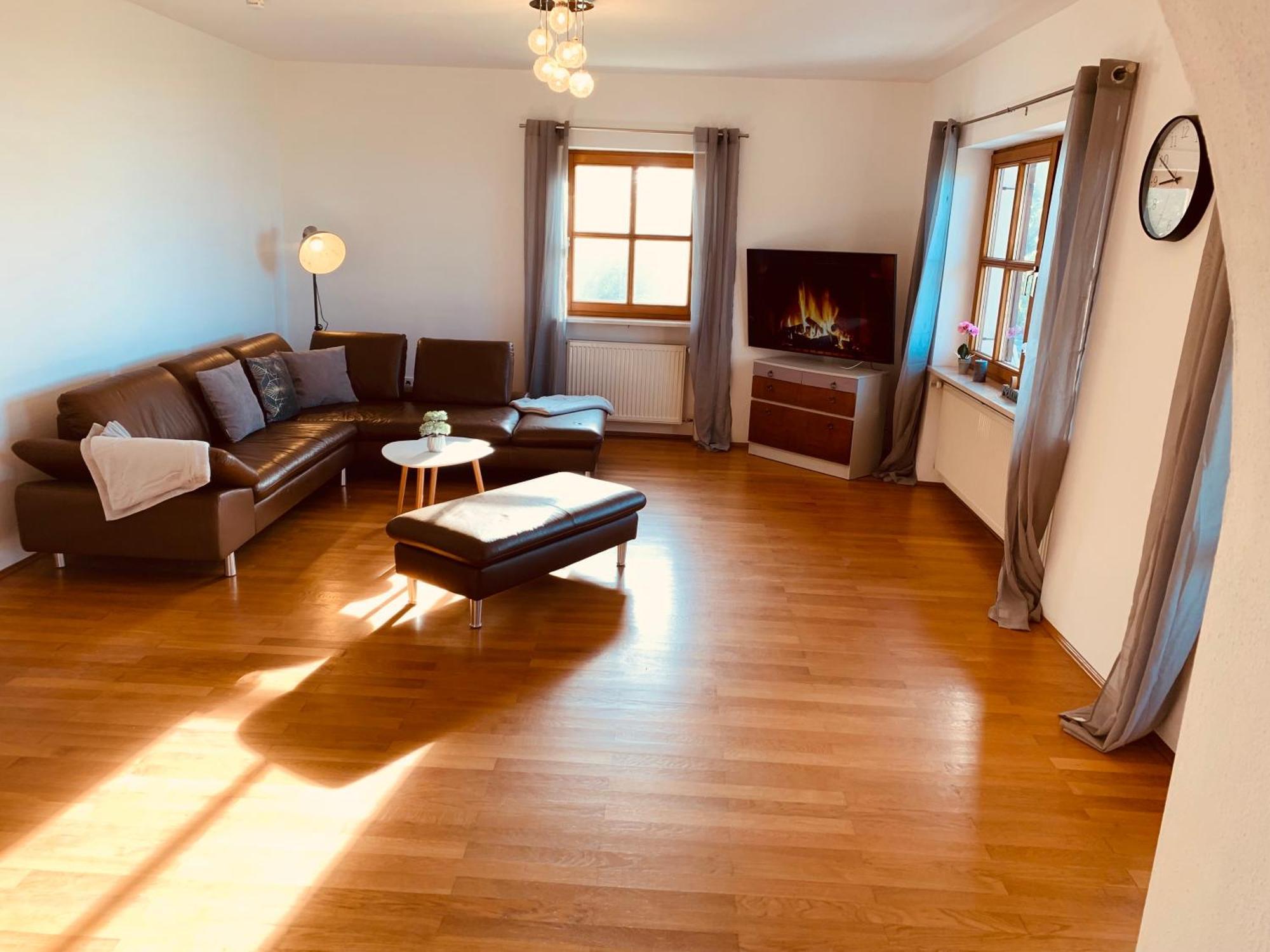 Adlerhorst, 4 Schlafzimmer, Blick In Die Alpen, Parkplatz Thyrnau 외부 사진